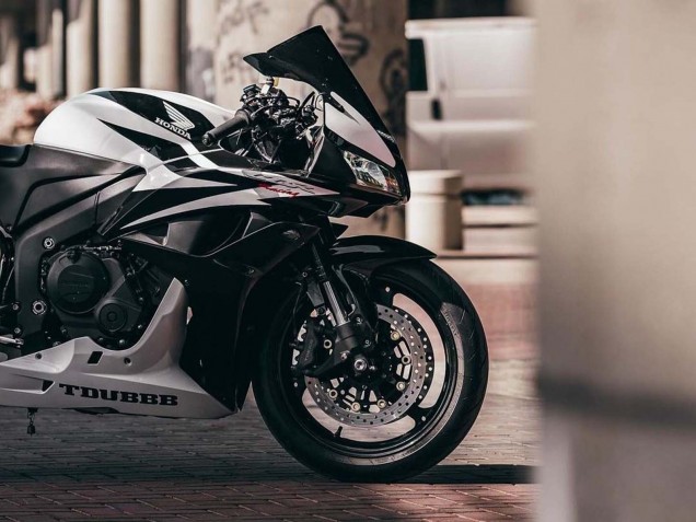 Carénages Moto Honda CBR600RR 2007-2008 - Blanc Noir Courses