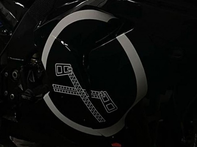 Carénages Moto Kawasaki ZX10R 2006-2007 - Noir Brillant Blanc Cercle