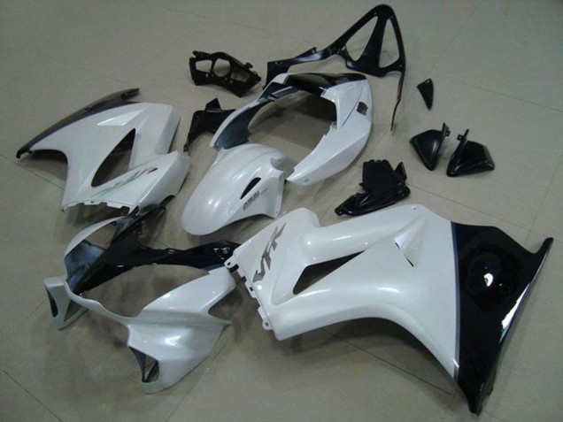 Carénages Moto Honda VFR 800 2002-2013 - Blanc Noir Brillant Argent Décalque