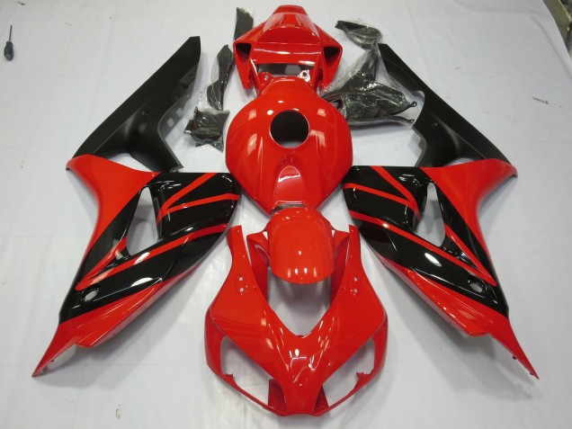 Rouge & Noir 2006-2007 Honda CBR1000RR Carénage Moto Rouge & Noir 2006-2007 Honda CBR1000RR Carénage Moto